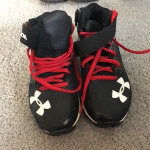 Boys baseball cleats